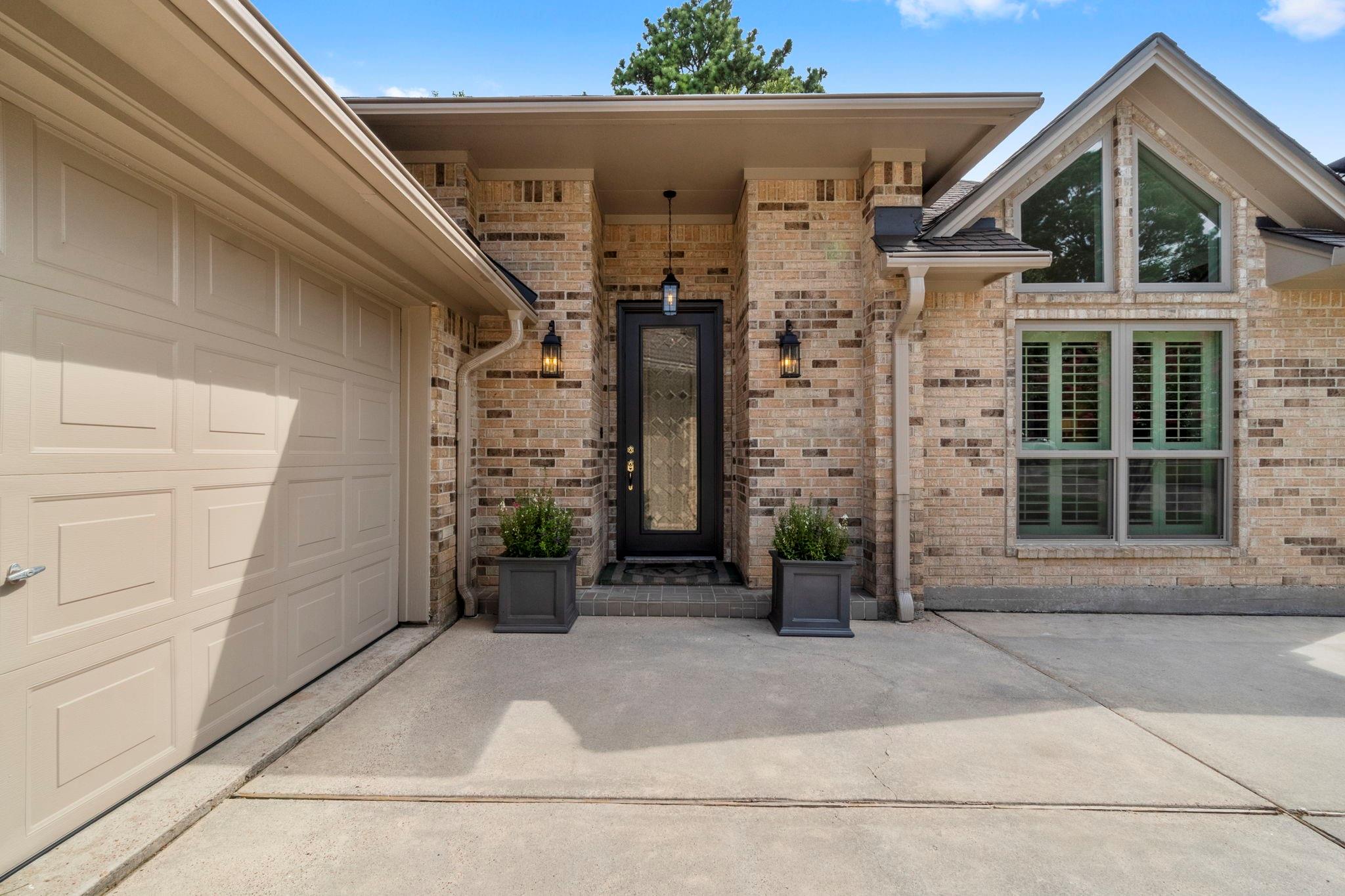 179 Monterrey Road E