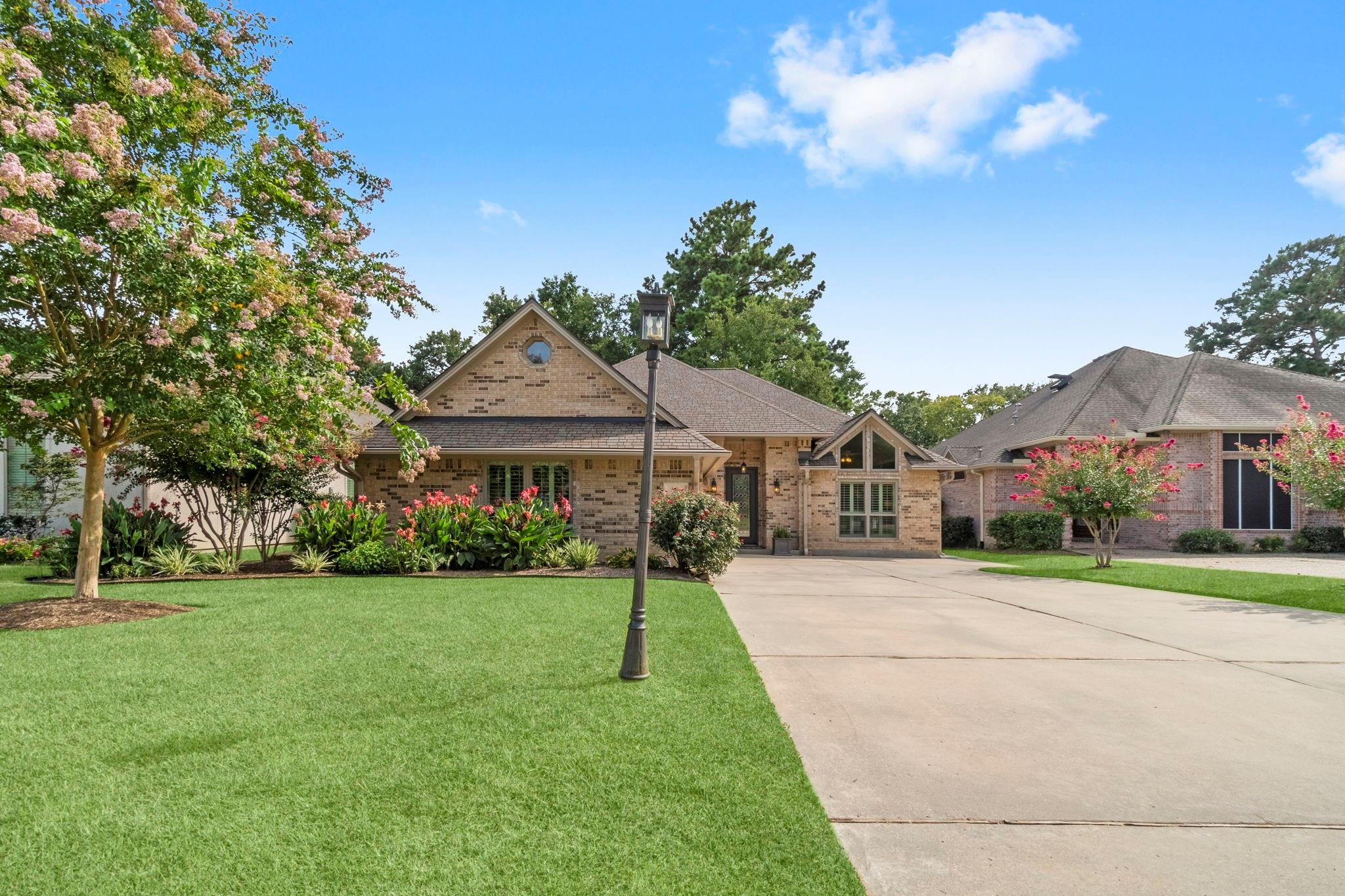 179 Monterrey Road E