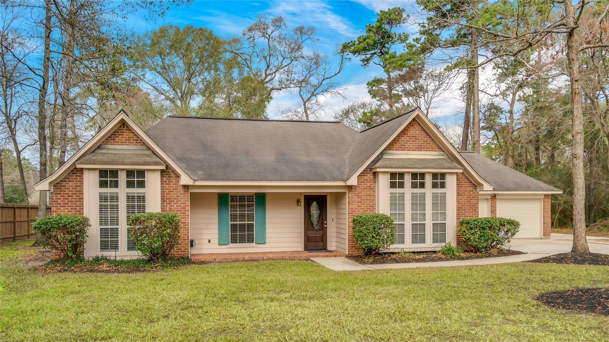 2460 Pebblebrook Circle