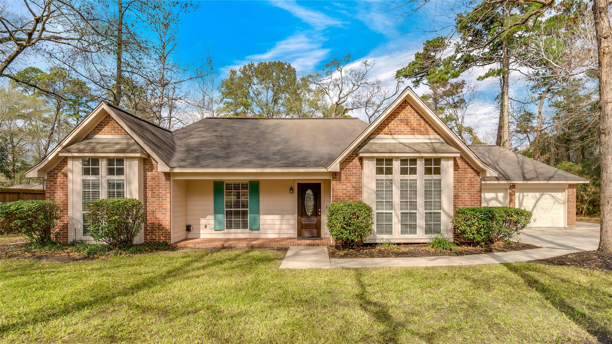 2460 Pebblebrook Circle