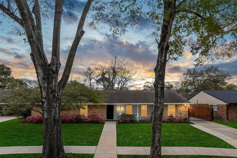 7719 Highmeadow Drive Houston TX 77063