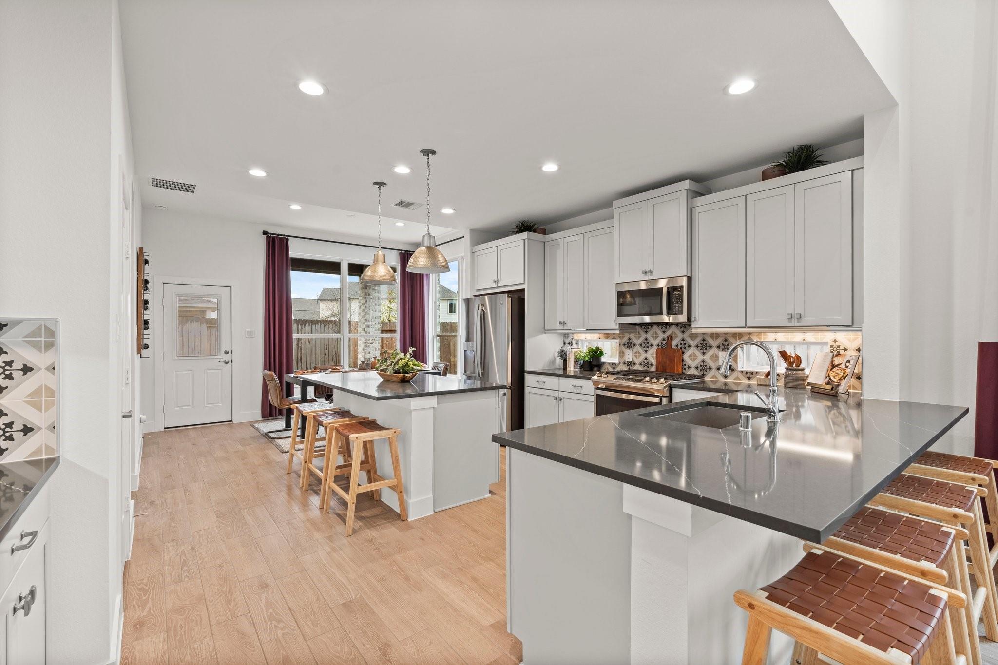 17031 Jasmine Cottage