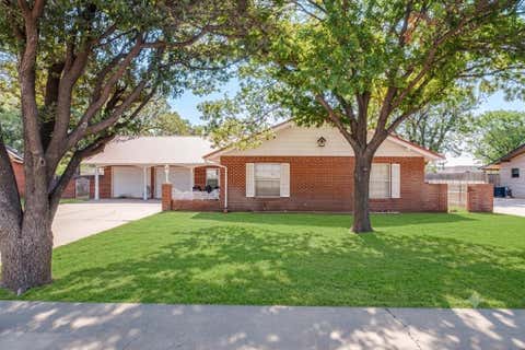 Photo of 412 Sunset Drive, Hereford, TX 79045 (MLS # 96455803)