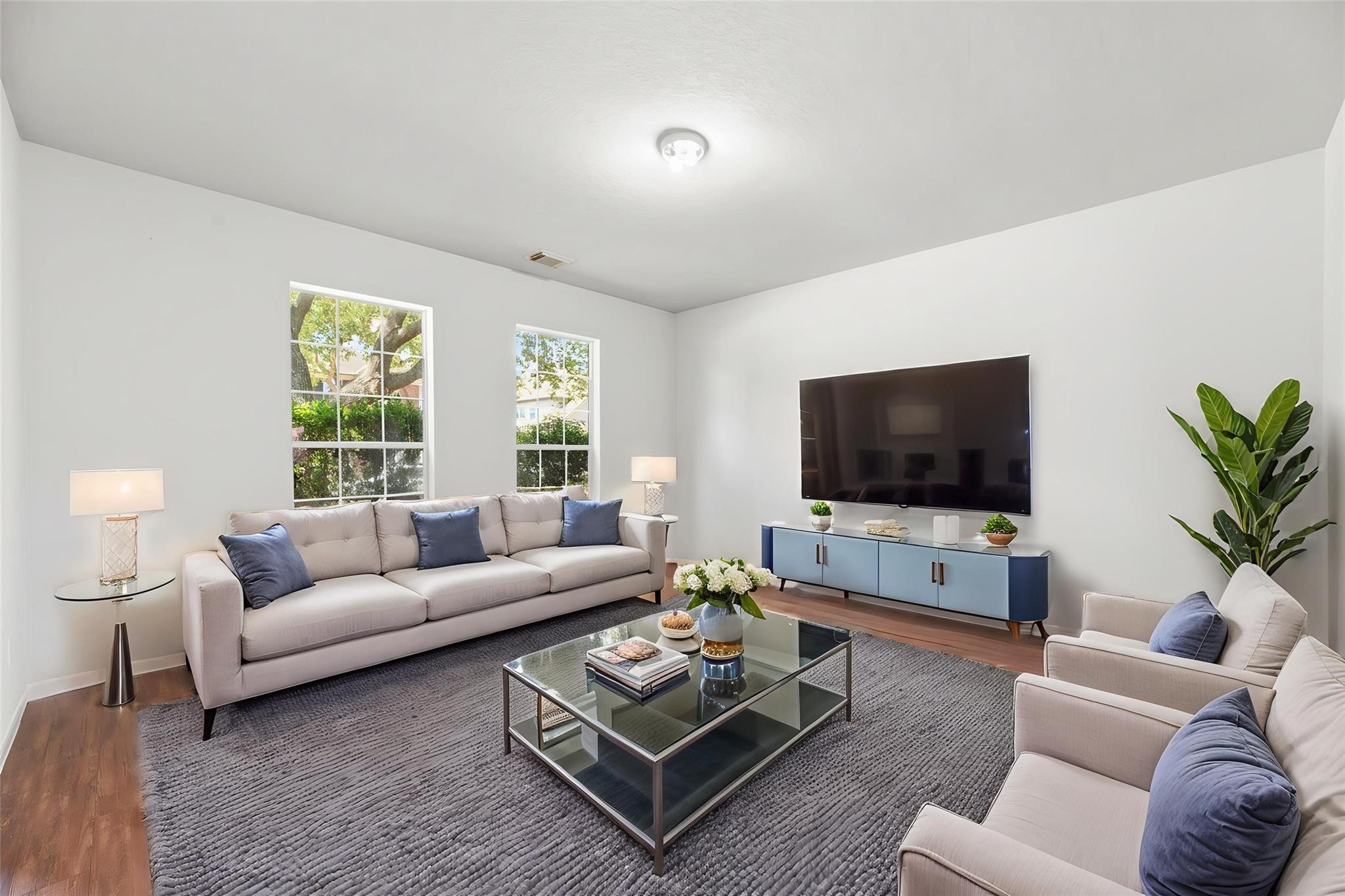 2206 Cambridge Dale Court