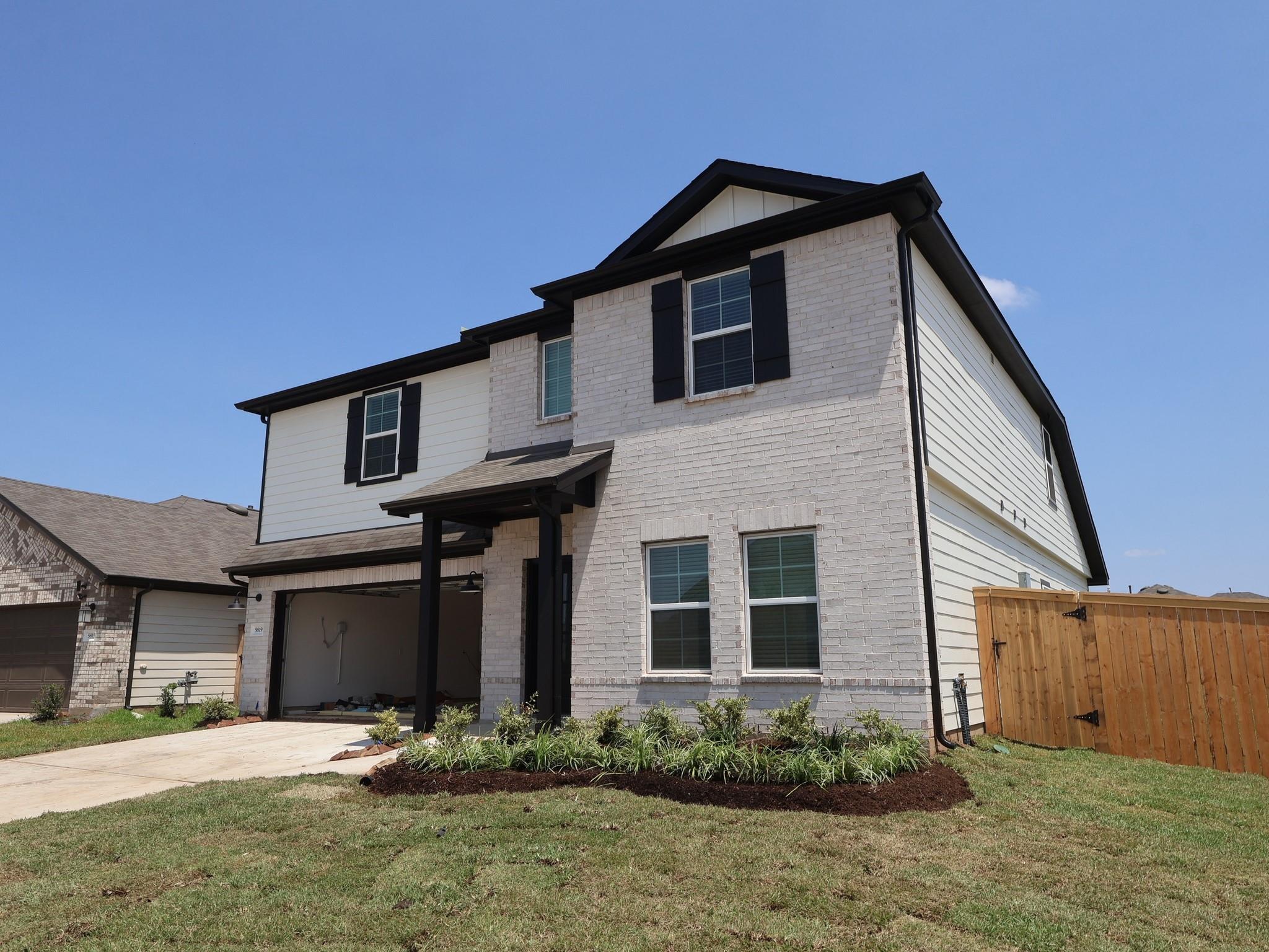 5819 Blazing Light Lane