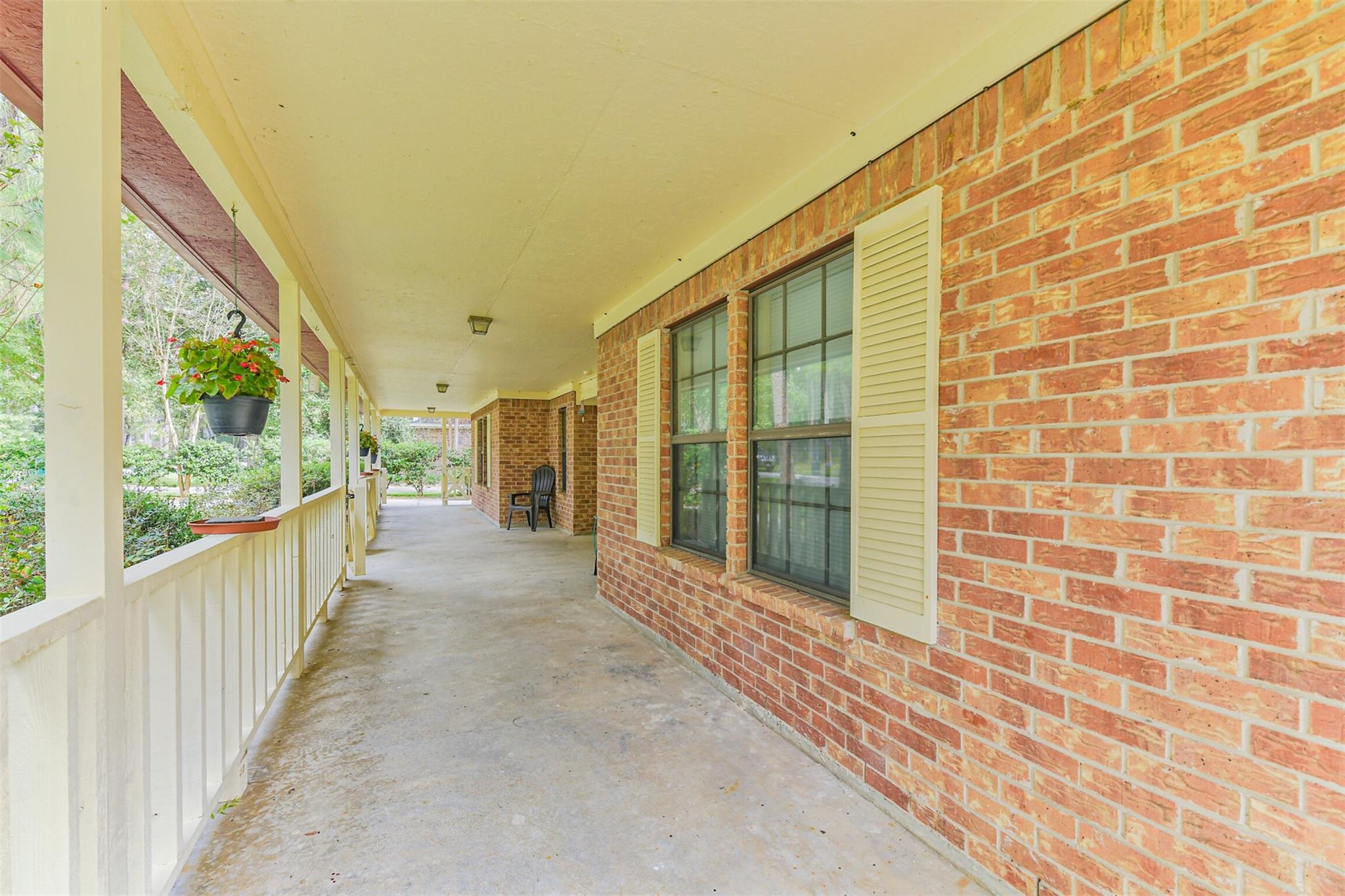 6 Amara Court
