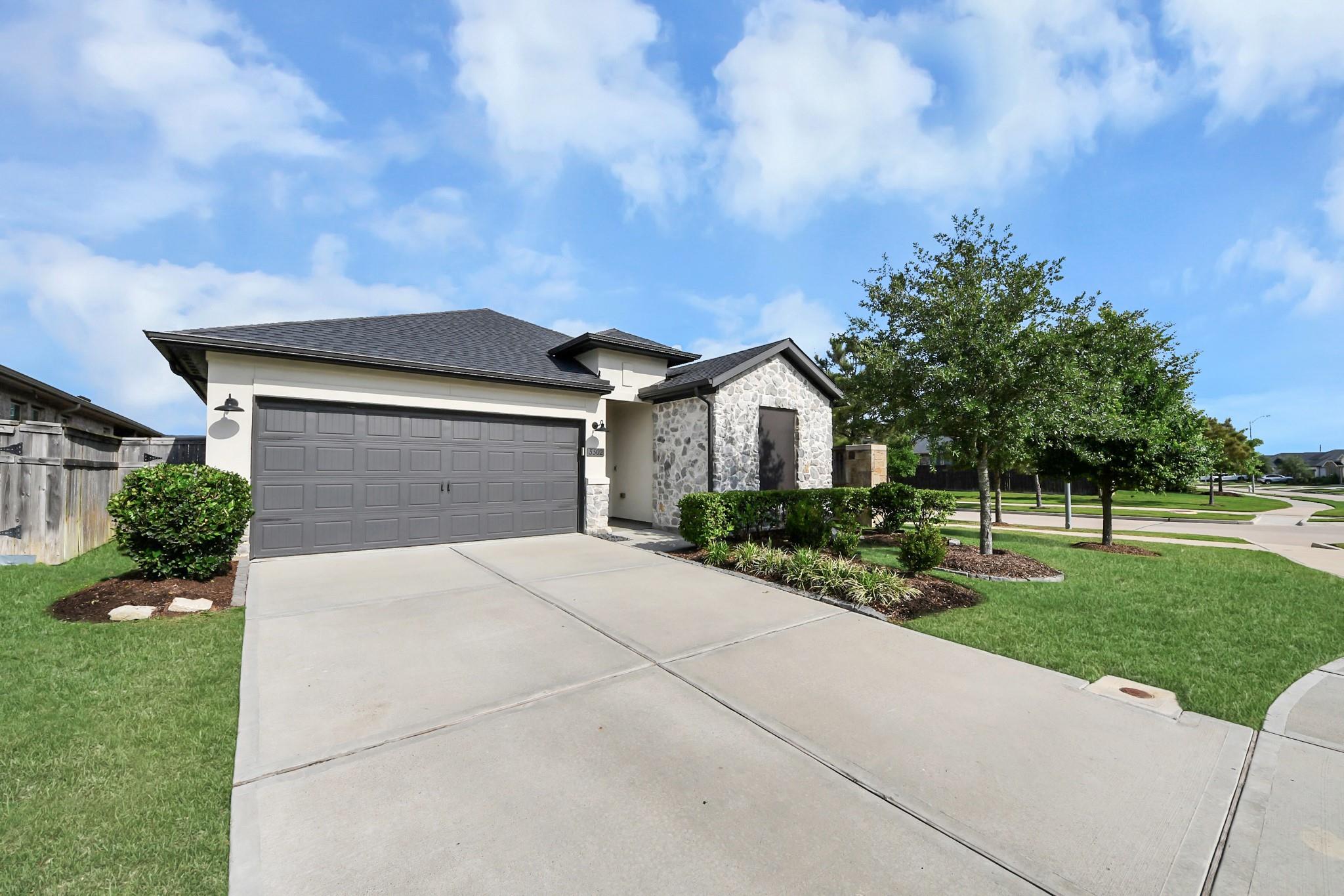 5502 Austin Bend Lane