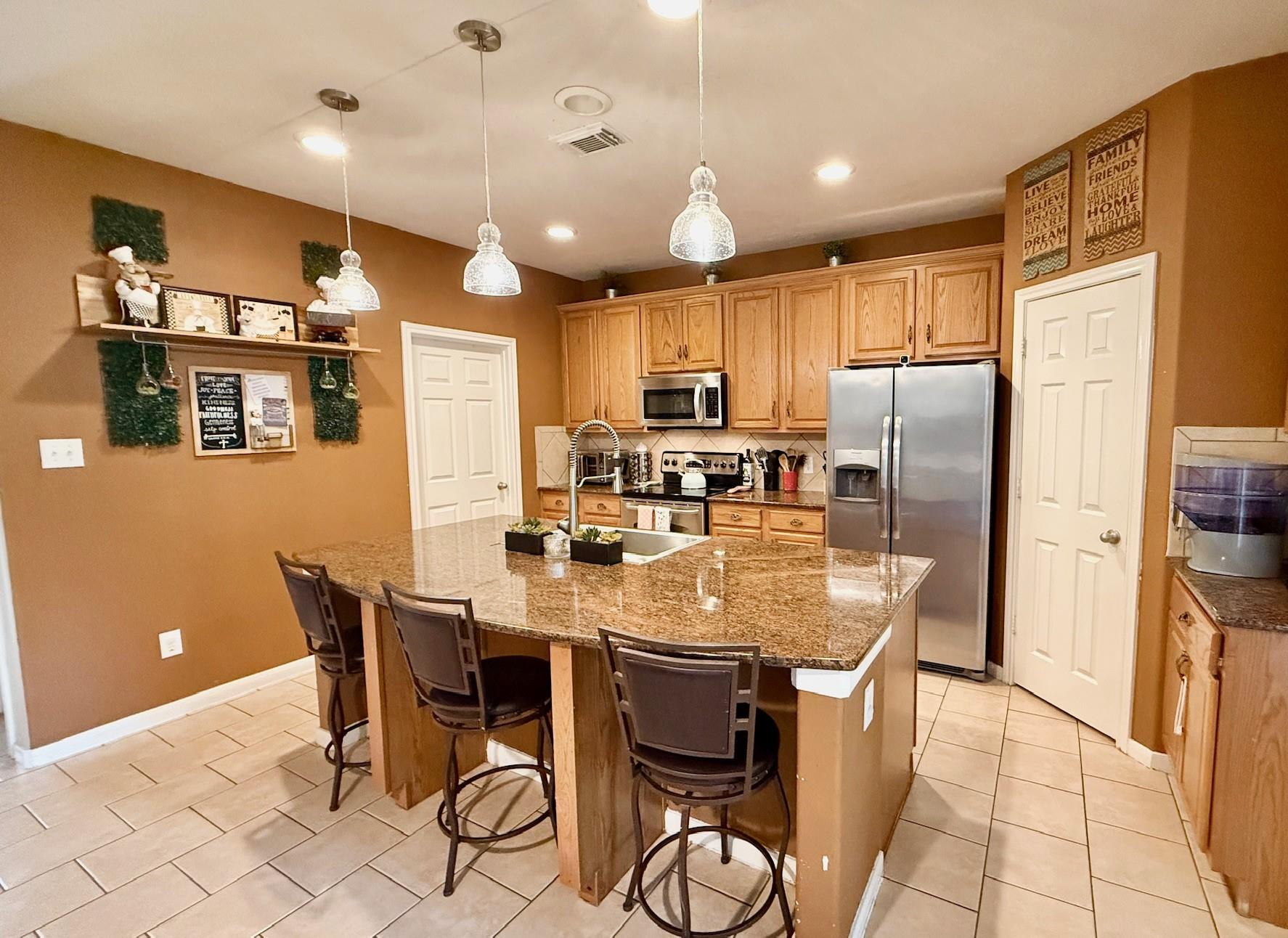 50 N Spinning Wheel Circle