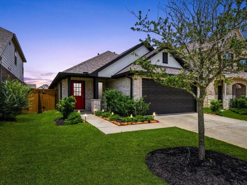 Photo of 8111 Blue Fish Drive, Cypress, TX 77433 (MLS # 13958310)