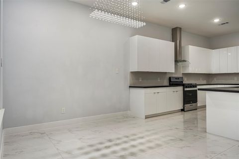 Tiny photo for 4934 Creekmont Drive, Houston, TX 77091 (MLS # 38426610)