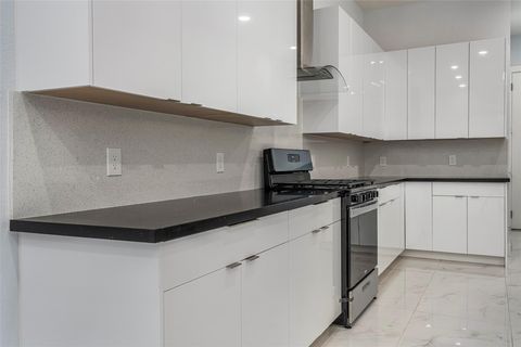 Tiny photo for 4934 Creekmont Drive, Houston, TX 77091 (MLS # 38426610)