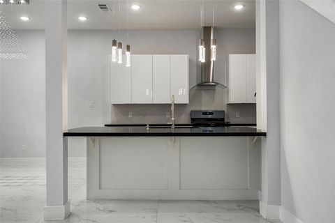 Tiny photo for 4934 Creekmont Drive, Houston, TX 77091 (MLS # 38426610)