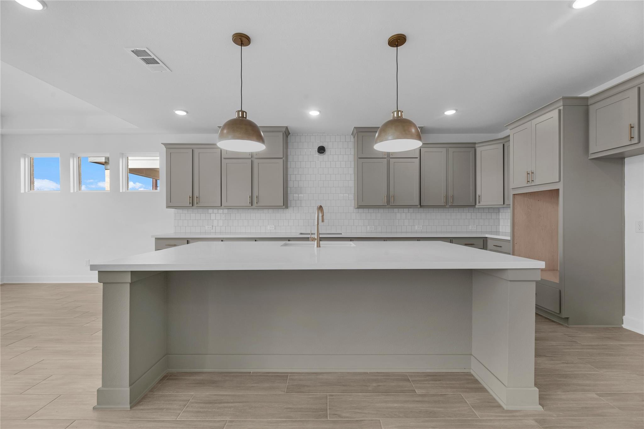 1611 Summer Pine Court
