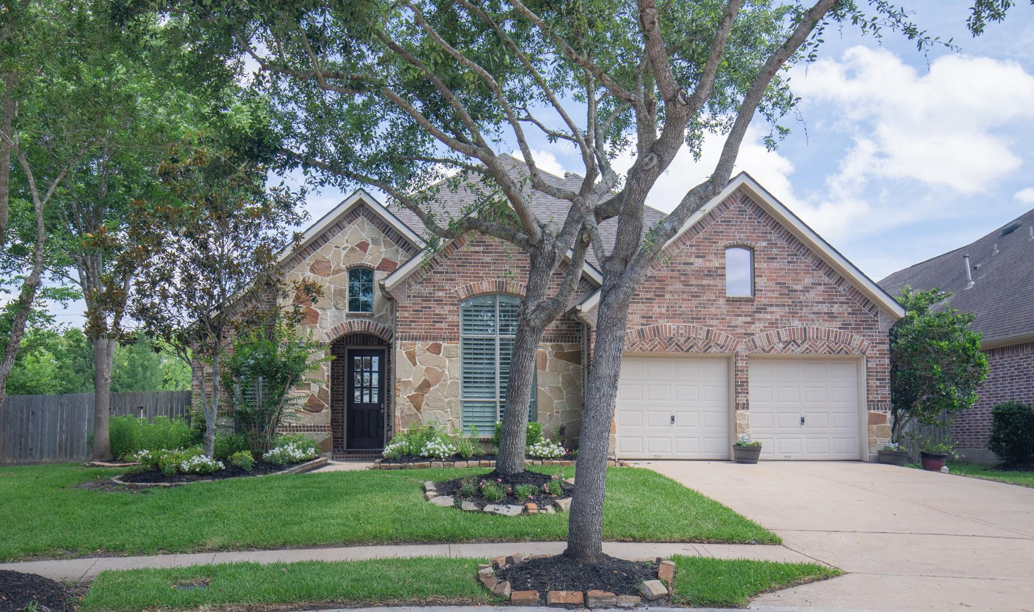 8207 Otter Creek Way