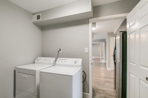 Tiny photo for 6106 Morningcrest Court, Spring, TX 77389 (MLS # 89187235)