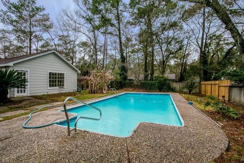 Tiny photo for 6106 Morningcrest Court, Spring, TX 77389 (MLS # 89187235)