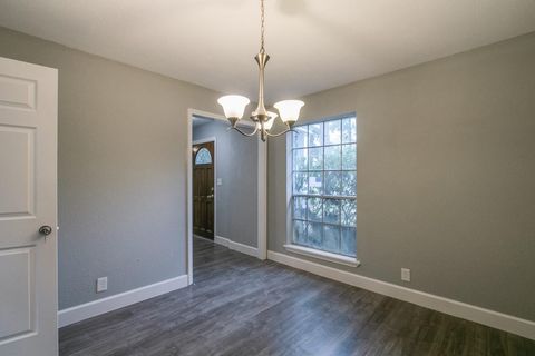 Tiny photo for 6106 Morningcrest Court, Spring, TX 77389 (MLS # 89187235)