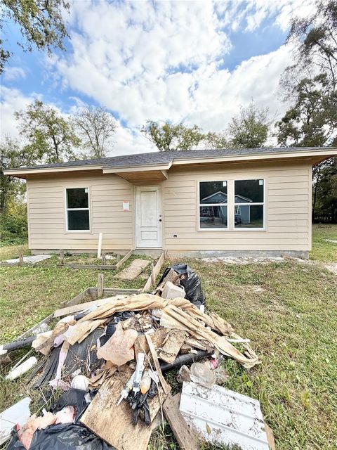 Photo of 2125 Gill Street, Beaumont, TX 77703 (MLS # 65267516)