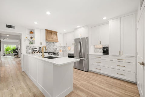 Photo of 1409 Chardonnay Drive, Houston, TX 77077 (MLS # 87450543)