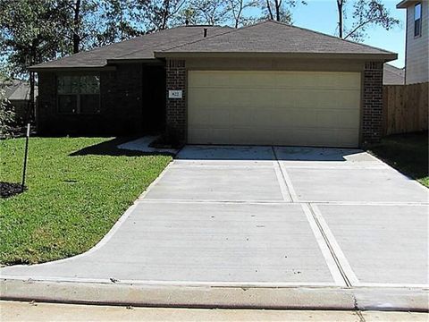 Photo of 822 N Katydid Court, Conroe, TX 77301 (MLS # 83348126)