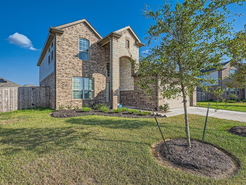 3735 Lion Creek Court