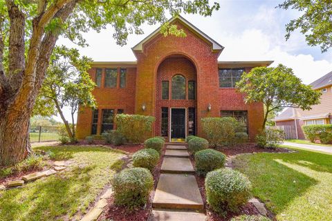 Photo of 314 Spencers Glen Drive, Sugar Land, TX 77479 (MLS # 64974590)