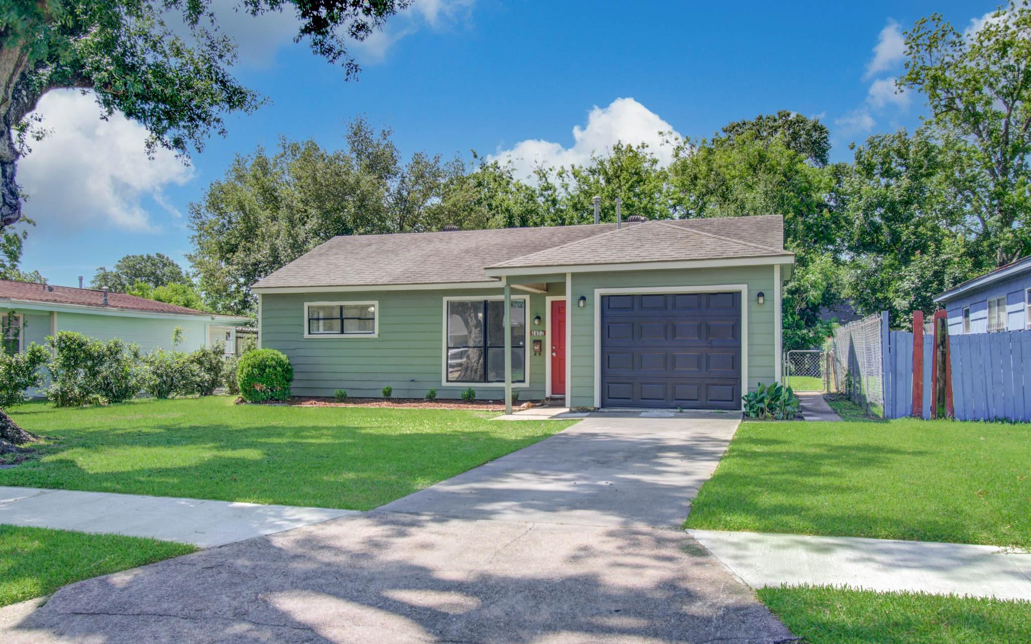 2802 Windsor Lane