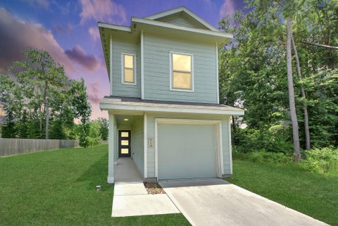 Photo of 614 Road 5203, Cleveland, TX 77327 (MLS # 67349248)