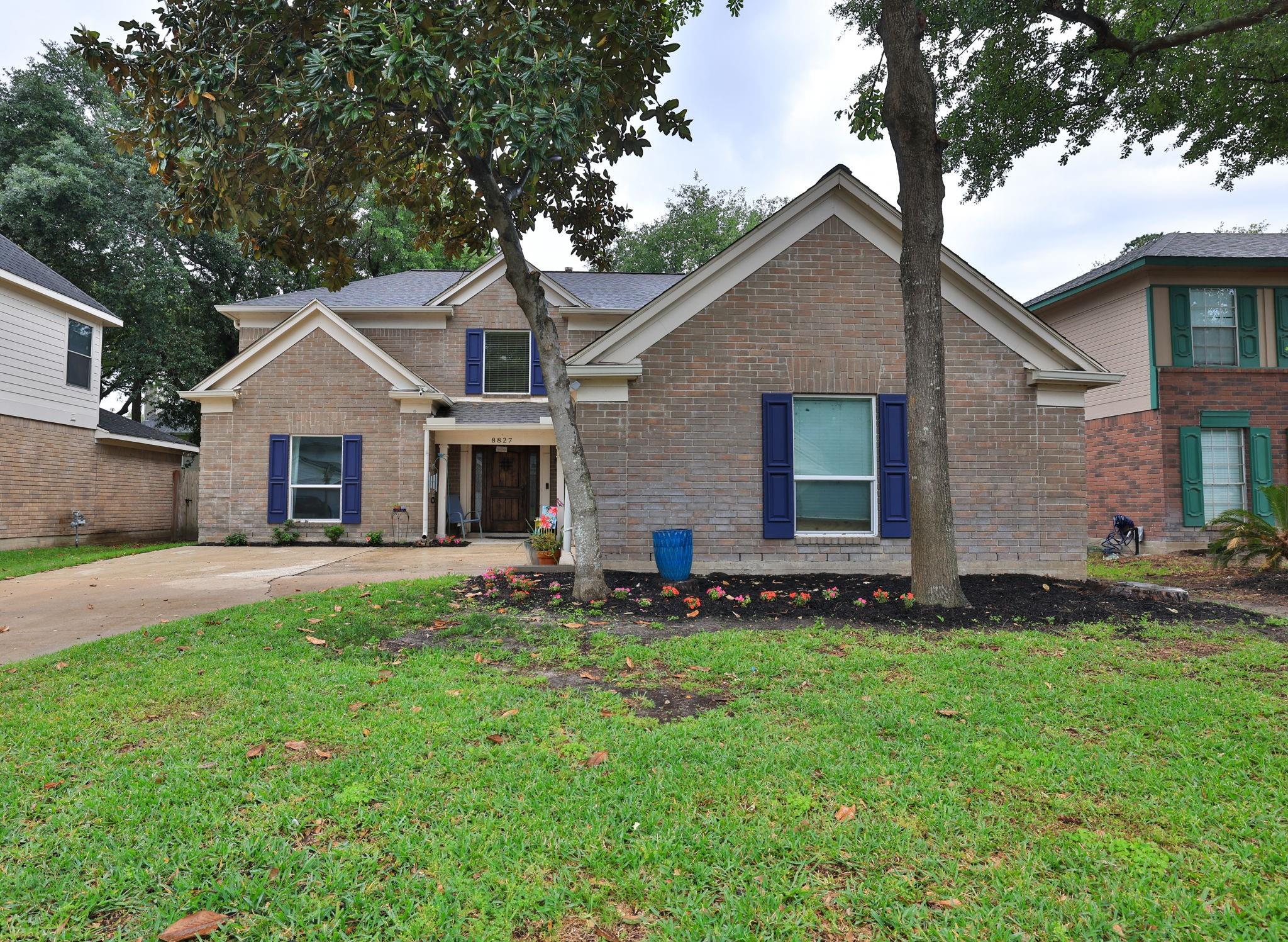 8827 Stoney Bend Drive