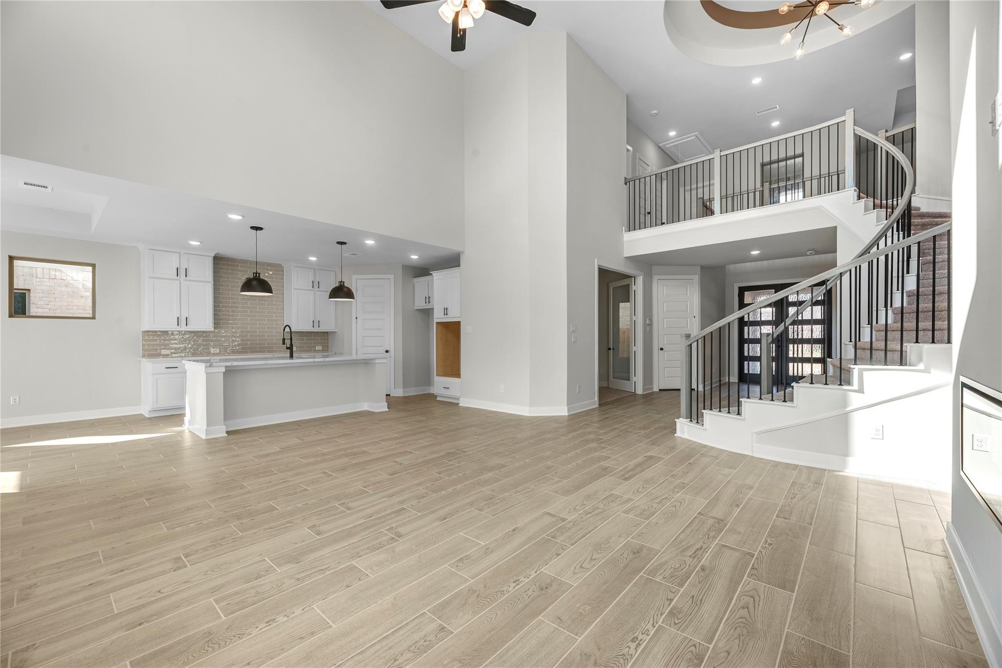 30927 Spring Lily Way