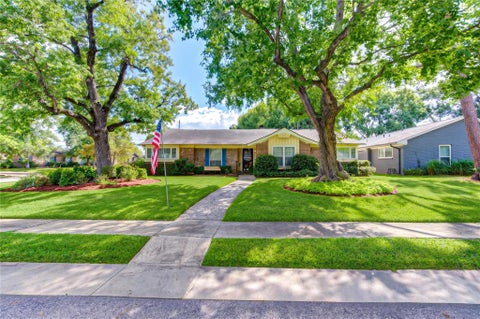 Photo of 10603 Bordley Drive, Houston, TX 77042 (MLS # 89717168)