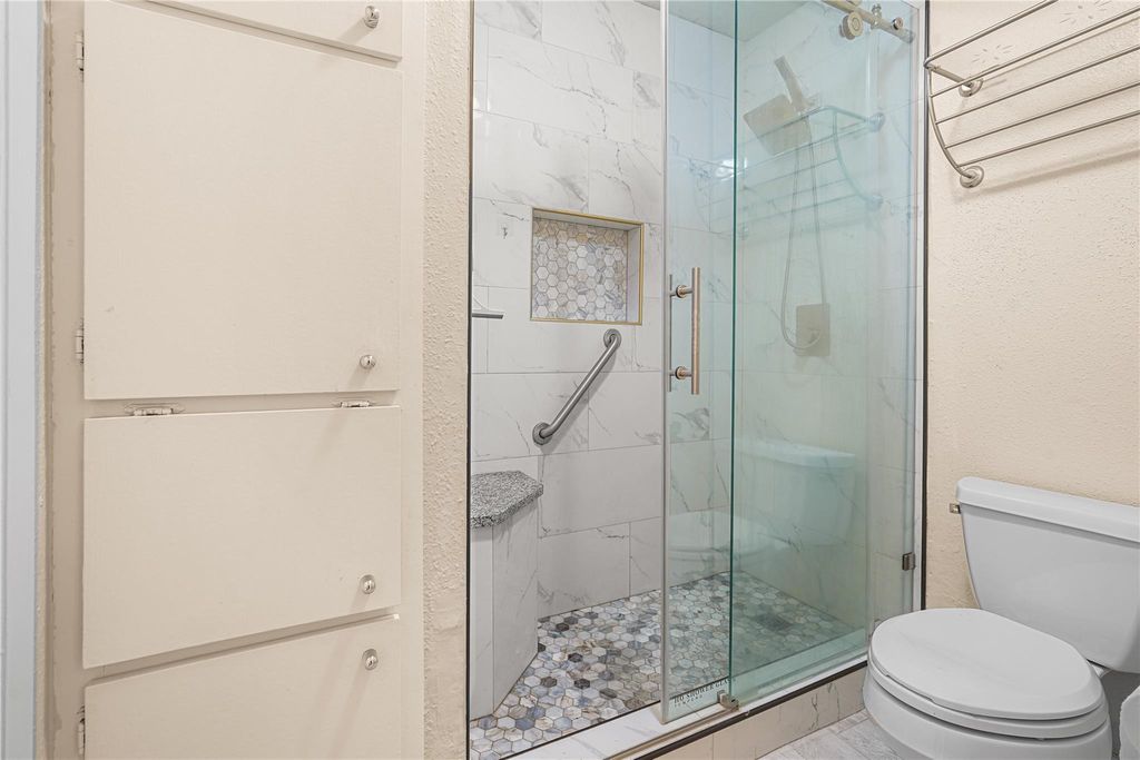 Photo of 1818 Augusta Drive #4, Houston, TX 77057 (MLS # 43185434)