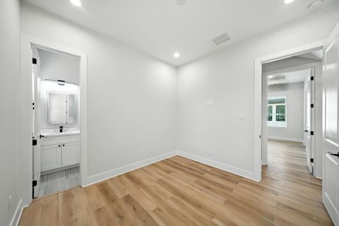 Tiny photo for 2304 Hoskins Drive #D, Houston, TX 77080 (MLS # 56822634)