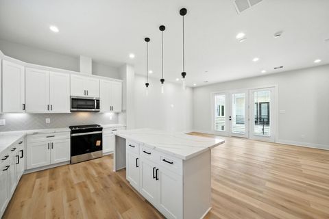 Tiny photo for 2304 Hoskins Drive #D, Houston, TX 77080 (MLS # 56822634)