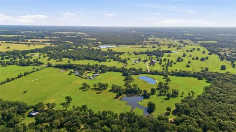 Photo of 11082 Us Highway 75 S, Leona, TX 75850 (MLS # 87868600)
