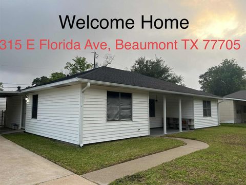 Photo of 315 E Florida Avenue Avenue, Beaumont, TX 77705 (MLS # 73975610)