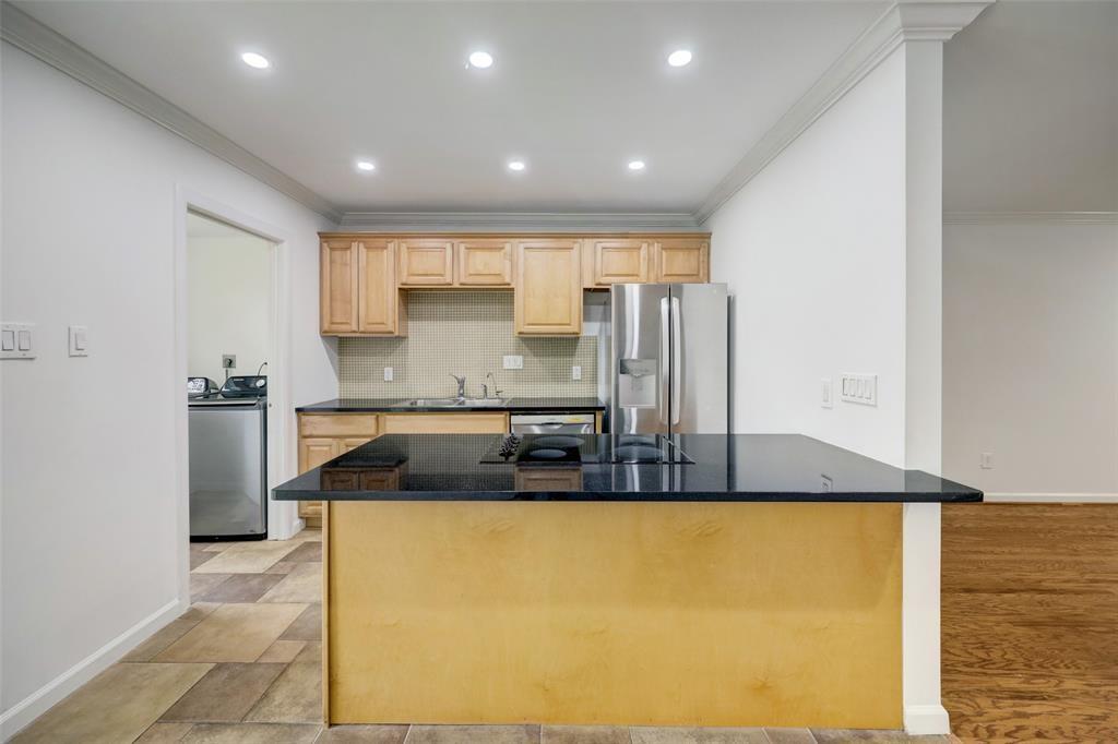 8277 Kingsbrook Road 254