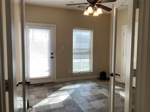 Tiny photo for 406 Fowler Street, Houston, TX 77007 (MLS # 52347084)