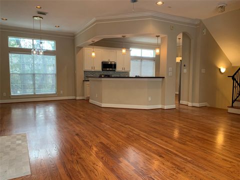 Tiny photo for 406 Fowler Street, Houston, TX 77007 (MLS # 52347084)