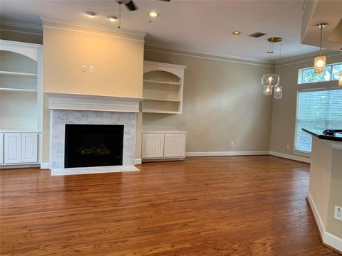 Tiny photo for 406 Fowler Street, Houston, TX 77007 (MLS # 52347084)