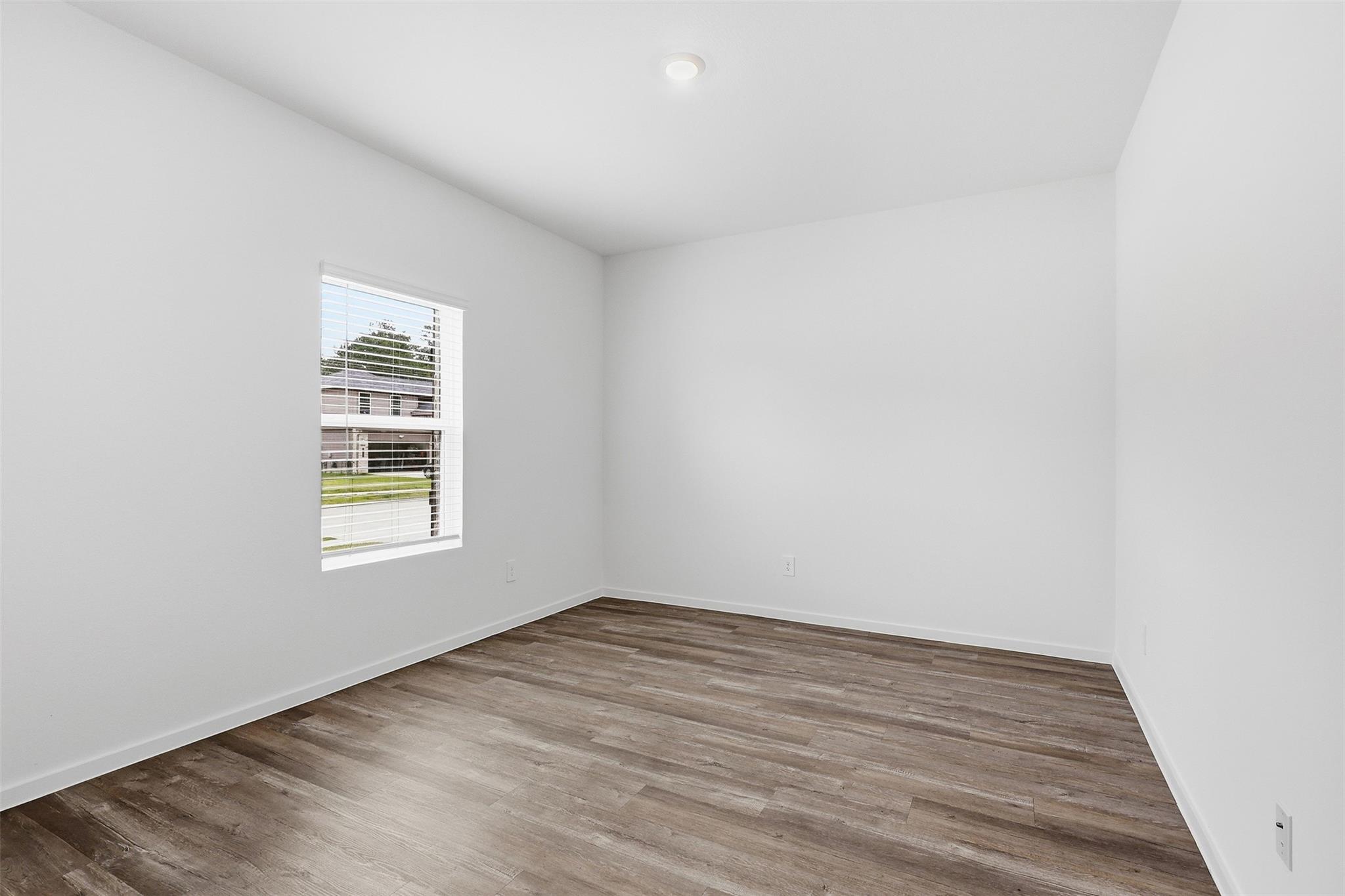 15867 Elegant Pine Lane