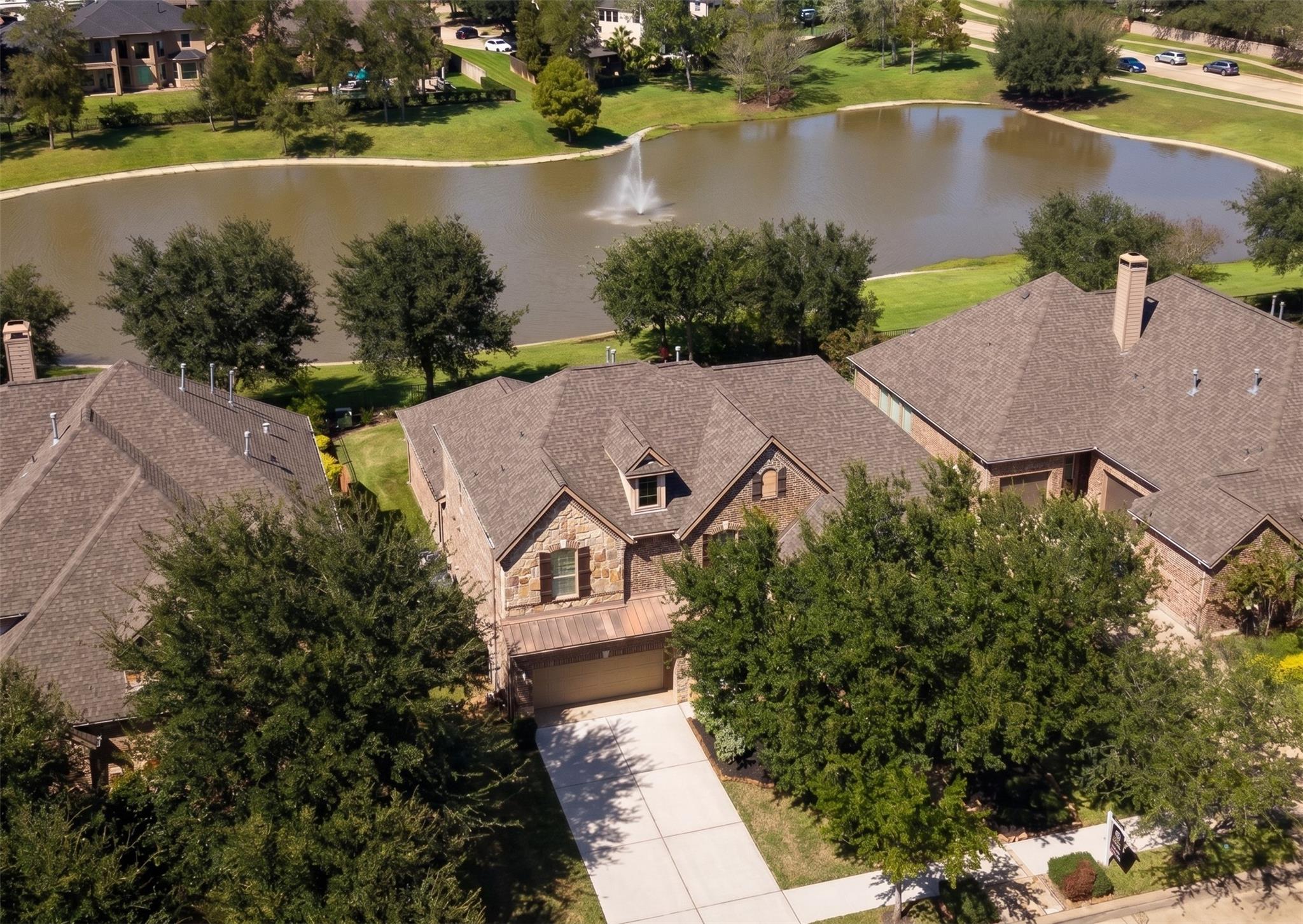6915 Mountain Creek Lane