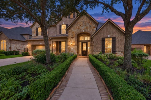 Photo of 6915 Mountain Creek Lane, Missouri City, TX 77459 (MLS # 29184973)
