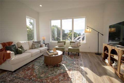 Photo of 3824 Fulton Street #102, Houston, TX 77009 (MLS # 55428251)