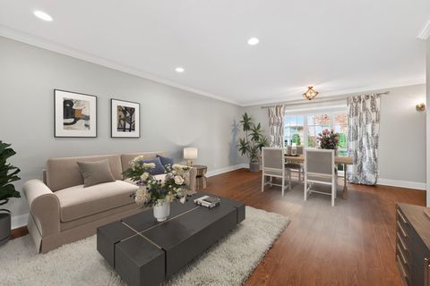 Tiny photo for 6351 Briar Rose Drive #149, Houston, TX 77057 (MLS # 11036890)