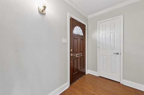 Tiny photo for 6351 Briar Rose Drive #149, Houston, TX 77057 (MLS # 11036890)