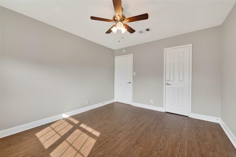 Tiny photo for 6351 Briar Rose Drive #149, Houston, TX 77057 (MLS # 11036890)