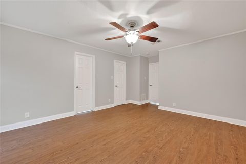 Tiny photo for 6351 Briar Rose Drive #149, Houston, TX 77057 (MLS # 11036890)