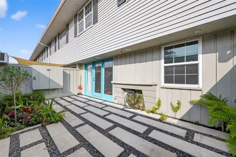 Tiny photo for 6351 Briar Rose Drive #149, Houston, TX 77057 (MLS # 11036890)