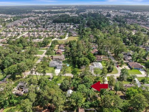 Tiny photo for 403 Spring Woods Drive, Spring, TX 77386 (MLS # 93559739)
